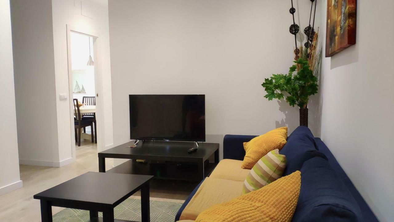 Modern With Ideal Location Next To Atocha Station 마드리드 외부 사진